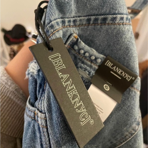 Size 30 - Picture 8 of 9